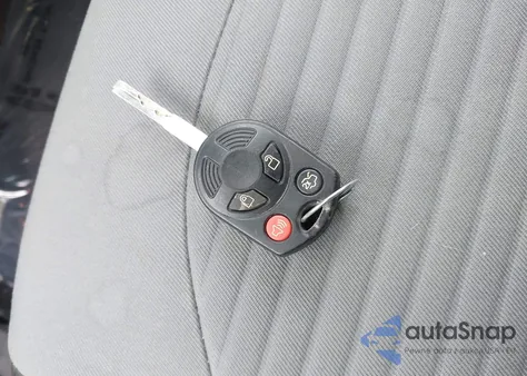 2017 Ford Escape Se из США, поврежденный, VIN 1FMCU0GD2HUC76013